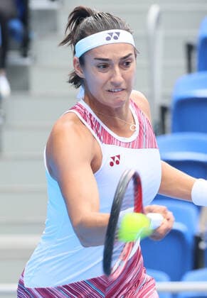 September 21, 2022, Tokyo, Japan - Caroline Garcia of France returns the ball against China s Zhang Shuai at the singles second round match at the Toray Pan Pacific Open tennis tournament at the Ariake Coliseum in Tokyo on Wednesday, September 21, 2022. Noxthirdxpartyxsales  (199136511)