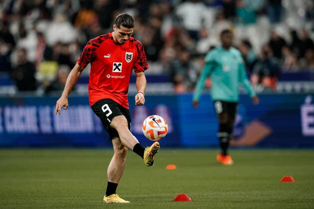 SOCCER - NL, FRA vs AUT SAINT DENIS,FRANCE,22.SEP.22 - SOCCER - UEFA Nations League, OEFB international match, Länderspiel, Nationalmannschaft France vs Austria. Image shows Marcel Sabitzer (AUT) during warm up.  GEPAxpictures xJohannesxFriedl