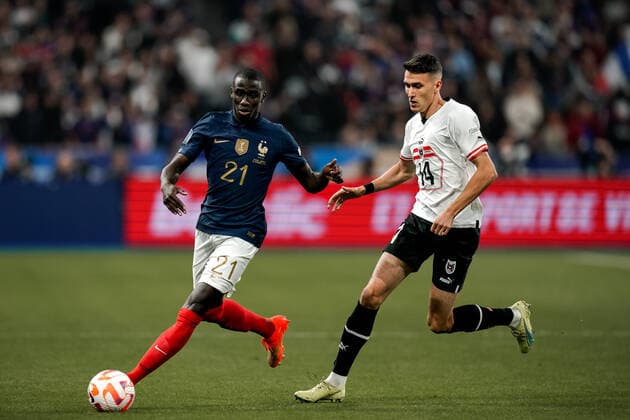 SOCCER - NL, FRA vs AUT SAINT DENIS,FRANCE,22.SEP.22 - SOCCER - UEFA Nations League, OEFB international match, Länderspiel, Nationalmannschaft France vs Austria. Image shows Ferland Mendy (FRA) and Dejan Ljubicic (AUT).  GEPAxpictures xJohannesxFriedl