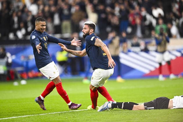 Joie des joueurs de l equipe de France apres le but de Olivier Giroud (Fra) FOOTBALL : France vs Autriche - Ligue des Nations - 22 09 2022 JBAutissier Panoramic 