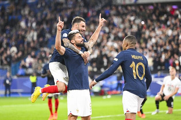 Joie des joueurs de l equipe de France apres le but de Olivier Giroud (Fra) FOOTBALL : France vs Autriche - Ligue des Nations - 22 09 2022 JBAutissier Panoramic 