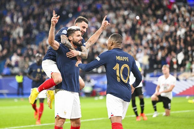 Joie des joueurs de l equipe de France apres le but de Olivier Giroud (Fra) FOOTBALL : France vs Autriche - Ligue des Nations - 22 09 2022 JBAutissier Panoramic 
