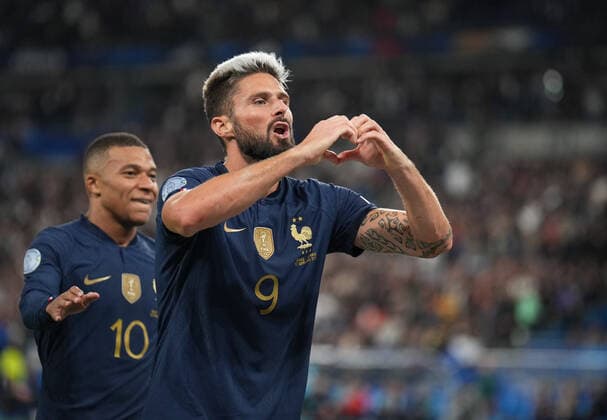 Olivier Giroud (Milan) of France celebrates scoring a goal to make it 2-0 during the International nations league match between France and Austria at Stade de France, Paris, France on 22 September 2022. Copyright: xAndyxRowlandx PMI-5185-0004