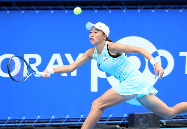 September 23, 2022, Tokyo, Japan - Zhang Shuai of China returns the ball against Petra Martic of Croatia at the singles quarter final match at the Toray Pan Pacific Open tennis tournament at the Ariake Coliseum in Tokyo on Friday, September 23, 2022. Zhang defeated Martic 7-5, 6-2. Noxthirdxpartyxsales  (0169878027st)