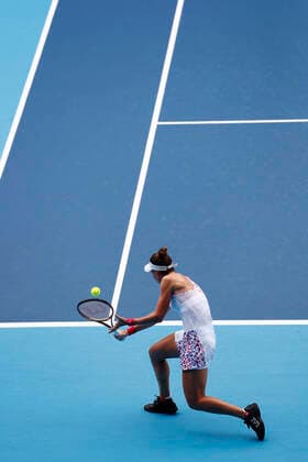 September 23, 2022, Tokyo, Japan: Veronika KUDERMETOVA hits a return against Beatriz HADDAD MAIA (BRA) during their Singles Quarterfinals match at the TORAY PAN PACIFIC OPEN TENNIS TOURNAMENT 2022 at Ariake Coliseum. The tournament is held from September 17 to 25. Tokyo Japan - ZUMAm191 20220923_zap_m191_008 Copyright: xRodrigoxReyesxMarinx