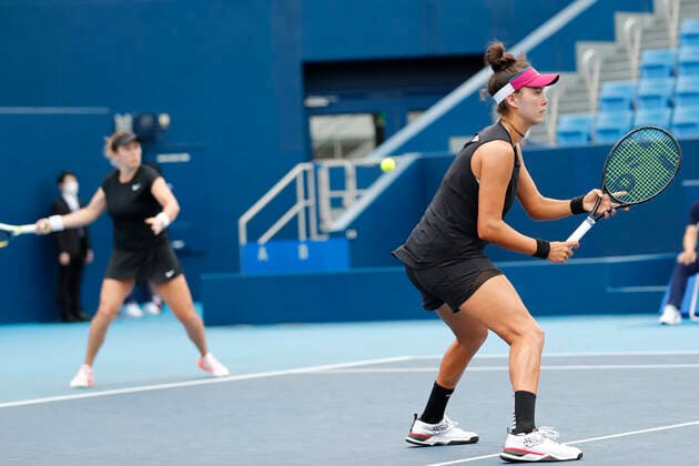 September 23, 2022, Tokyo, Japan: (L to R) Katarzyna KAWA (POL) and Sophie CHANG (USA) in action against Giuliana OLMOS (MEX) and Gabriela DABROWSKI (CAN) during their Doubles Semifinals match at the TORAY PAN PACIFIC OPEN TENNIS TOURNAMENT 2022 at Ariake Coliseum. The tournament is held from September 17 to 25. Tokyo Japan - ZUMAm191 20220923_zap_m191_037 Copyright: xRodrigoxReyesxMarinx