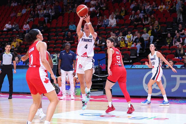 23rd September 2022; Sydney, Homebush, New South Wales, Australia, Women s World Cup Basketball: Canada versus France: Marine FAUTHOUX of France shoots for the basket  ActionPlus12428704 KevinxManning
