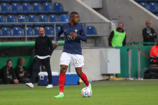 23.09.2022, xgox, Fussball U21, U 21 Laenderspiel, Deutschland - Frankreich emspor, v.l. Pierre Kalulu (Frankreich, 20) am Ball, plays the ball (DFL DFB REGULATIONS PROHIBIT ANY USE OF PHOTOGRAPHS as IMAGE SEQUENCES and or QUASI-VIDEO) Magdeburg
