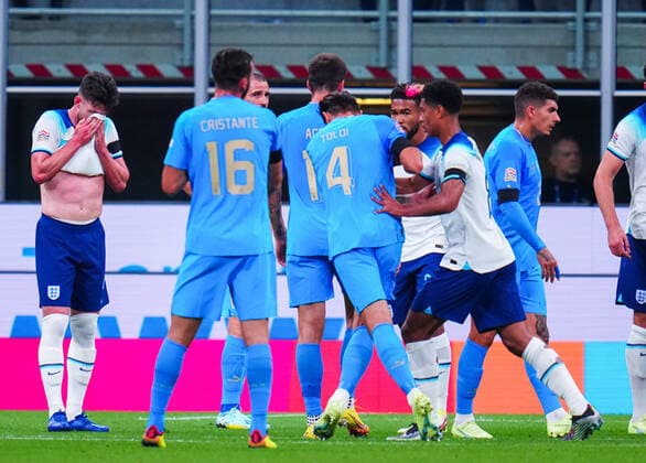 Mandatory Credit: Photo by Javier Garcia Shutterstock (13413805al) Declan Rice of England holds his face during an Italian set piece Italy v England, UEFA Nations League, Group A3, International Football, Stadio Giuseppe Meazza, Milan, Italy - 23 Sep 2022 EDITORIAL USE ONLY No use with unauthorised audio, video, data, fixture lists, club league logos or live services. Online in-match use limited to 120 images, no video emulation. No use in betting, games or single club league player publications. Italy v England, UEFA Nations League, Group A3, International Football, Stadio Giuseppe Meazza, Milan, Italy - 23 Sep 2022 EDITORIAL USE ONLY No use with unauthorised audio, video, data, fixture lists, club league logos or live services. Online in-match use limited to 120 images, no video emulation. No use in betting, games or single club league player publications. Copyright: xJavierxGarcia Shutterstockx 13413805al