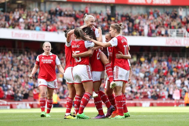 Arsenal v Tottenham Hotspur Women 24 September 2022, London - Womens super league Football - Arsenal v Tottenham Hotspur Women - Rafaelle Souza of Arsenal celebrates after scoring their third goal with Leah Williamson of Arsenal and her team mates - Photo: Jacques Feeney Offside. London UK Copyright: xJacquesxFeeneyx xOffsidexOffside