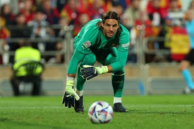 September 24, 2022, Zaragoza, Spain: Yann Sommer of Switzerland during the UEFA Nations League League A Group 2 match between Spain and Switzerland at La Romareda on September 24, 2022 in Zaragoza, Spain Zaragoza Spain - ZUMAd159 20220924_zia_d159_130 Copyright: xDavidxRamirezx