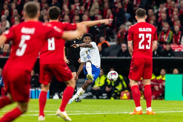 Denmark v France, UEFA Nations League, Copenhagen, Denmark Copenhagen, Denmark. 25th, September 2022. Aurelien Tchouameni (8) of France seen during the UEFA Nations League match between Denmark and France at Parken in Copenhagen. Copenhagen Denmark  Copyright: xGonzalesxPhoto DejanxObretkovicx