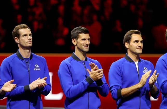 (220926) -- LONDON, Sept. 26, 2022 -- Team Europe s British player Andy Murray (L), Serbian player Novak Djokovic (C) and Swiss player Roger Federer attend the trophy ceremony after the Laver Cup tennis tournament between Team World and Team Europe in London, Britain, on Sept. 26, 2022. ) (SP)BRITAIN-LONDON-TENNIS-LAVER CUP LixYing 
