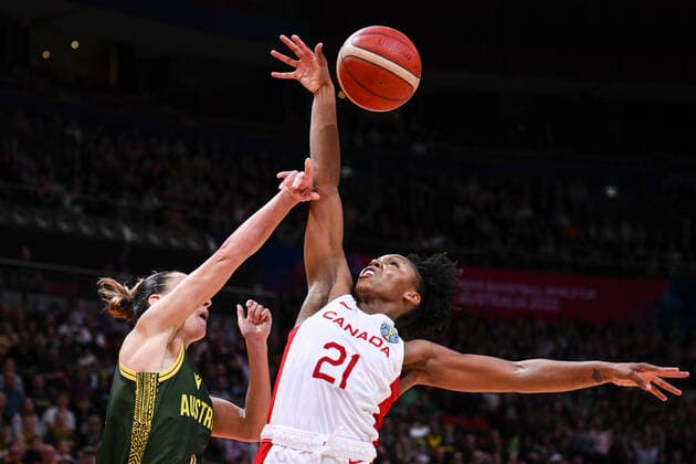BASKETBALL CANADA AUSTRALIA, Aislinn Konig of Canada during the 2022 FIBA Women s Basketball World Cup match between Canada and Australia at Qudos Bank Arena in Sydney, Monday, September 26, 2022. ( NO ARCHIVING, EDITORIAL USE ONLY, NO USE IN BOOKS WITHOUT CONSENT  Copyright: xJAMESxGOURLEYx 20220926001707979847