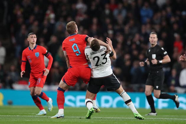 Mandatory Credit: Photo by Matt Impey Shutterstock (13422173i) Harry Kane of England fouls Nico Schlotterbeck of Germany England v Germany, Football, UEFA Nations Cup, Wembley Stadium, Wembley, London, UK - 26 09 2022 Editorial use only England v Germany, Football, UEFA Nations Cup, Wembley Stadium, Wembley, London, UK - 26 09 2022 Editorial use only Copyright: xMattxImpey Shutterstockx 13422173i