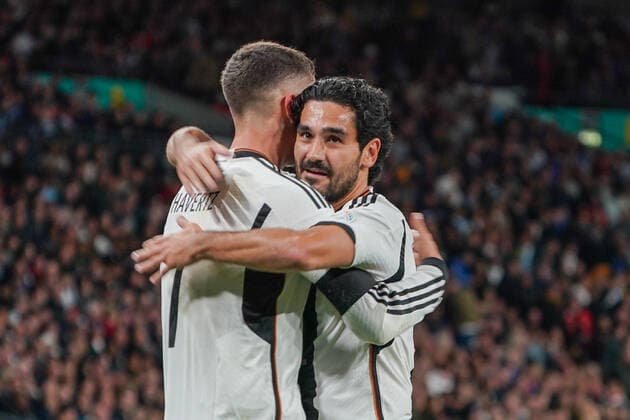 celebrate the goal, Torjubel zum 0:2 Kai Havertz (Deutschland Germany)mit Ilkay Guendogan (Deutschland Germany)) - London 26.09.2022: England vs. Deutschland, UEFA Nations League, 6. Spieltag, Wembley Stadium