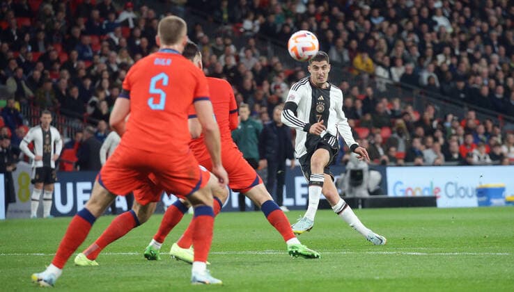 London , Fußball UEFA Nations League England vs. Deutschland , Kai Havertz ( GER ) trifft zum 0 : 2 Tor