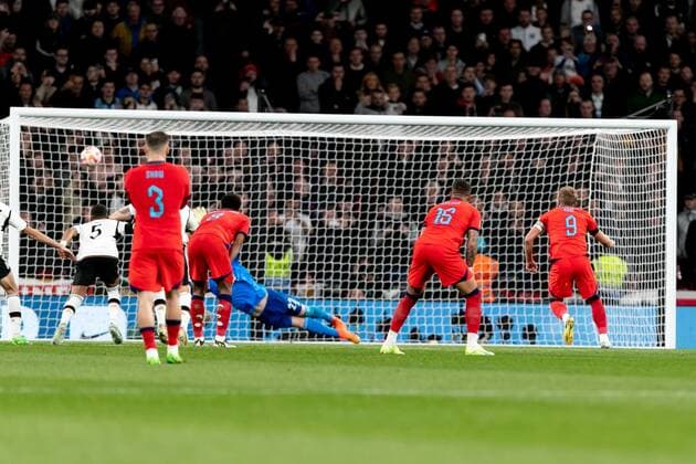 Mandatory Credit: Photo by Juan Gasparini JMP Shutterstock (13421987cl) Harry Kane of England scores a goal England v Germany, UK - 26 Sep 2022 Editorial use only England v Germany, UK - 26 Sep 2022 Editorial use only  Copyright: xJuanxGasparini JMP Shutterstockx 13421987cl