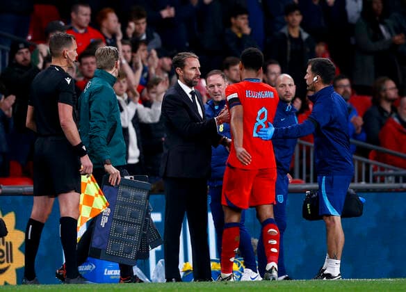 England v Germany UEFA Nations League England Manager Gareth Southgate embraces Jude Bellingham after he is substituted off during the UEFA Nations League Group C match at Wembley Stadium, London Content Not Available For UK Newspapers Copyright: xPaulxChestertonx FIL-17392-0170 UK Newspapers OUT