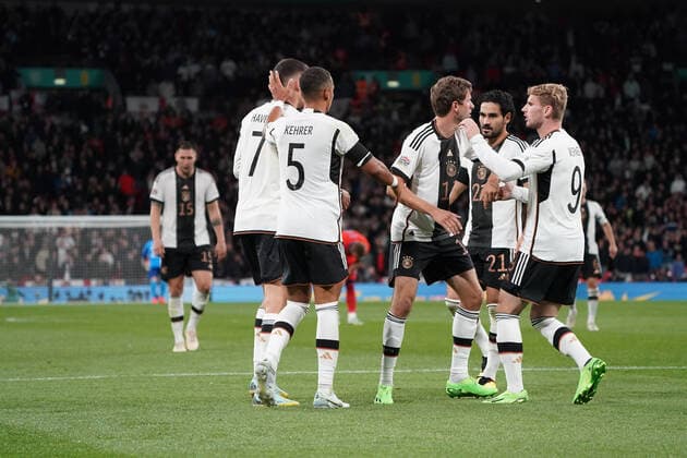 Torjubel beim Tor zum 3:3 - London 26.09.2022: England vs. Deutschland, UEFA Nations League, 6. Spieltag, Wembley Stadium
