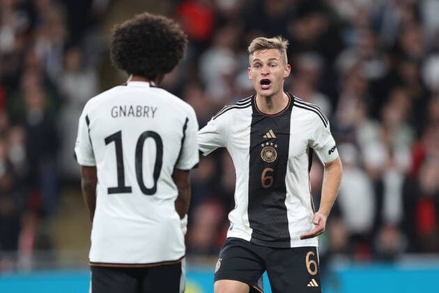 England v Germany 26 September 2022, London - UEFA Nations League - League A (Group 3) - England v Germany - Joshua Kimmich of Germany interacts with Serge Gnabry of Germany - Photo: Charlotte Wilson Offside. London UK Copyright: xCharlottexWilsonx xOffsidexOffside