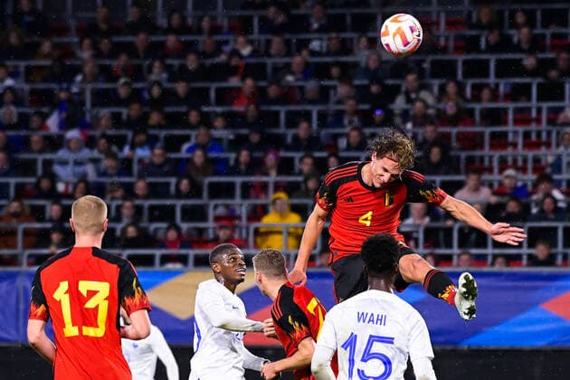 Ewoud Pletinckx ( 4 - Belgique ) - FOOTBALL : France vs Belgique - Valenciennes - Amical Espoirs - 26 09 2022 FedericoPestellini Panoramic 