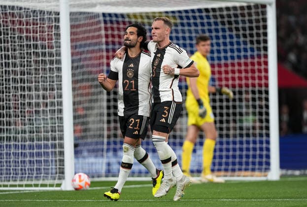 Ilkay Gundogan (Manchester City) of Germany celebrates scoring the first goal with David Raum (RB Leipzig) of Germany during the Nations League international match, L?nderspiel, Nationalmannschaft between England and Germany at Wembley Stadium, London, England on 26 September 2022. Copyright: xAndyxRowlandx PMI-5191-0001