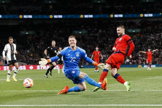 Luke Shaw of England scores their first goal to make the score 1-2 during the UEFA Nations League Group C match between England and Germany at Wembley Stadium Where: London, United Kingdom When: 26 Sep 2022 Credit: Daniel phcimages Cover Images **NOT AVAILABLE FOR PUBLICATION IN UK NEWSPAPERS** Copyright: xDaniel phcimages CoverxImagesx 52016316 EDITORIAL USE ONLY. RESTRICTED TO NEWSPAPERS BASED IN THE UK