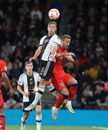 V.li. Joshua Kimmich (GER) , Harry Kane (ENG) . England-Deutschland . Fussball-Länderspiel 2022, Nations League . Mönchengladbach, GER, 26.09.2022 ,