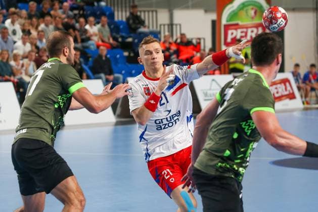 2022.09.27 Pulawyn Pilka reczna EHF Liga Europy Mezczyzn sezon 2022 2023 Azoty Pulawy - RK Nexe N z Marek Marciniak Foto Wojciech Szubartowski PressFocus 2022.09.27 Pulawy Handball EHF European League Men season 2022 2023 Azoty Pulawy - RK Nexe Marek Marciniak Credit: Wojciech Szubartowski PressFocus NEWSPIX.PL --- Newspix.pl  20220927PF_WS005