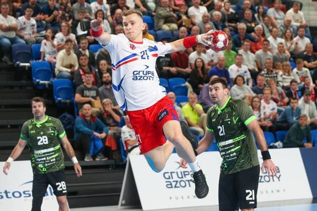 2022.09.27 Pulawyn Pilka reczna EHF Liga Europy Mezczyzn sezon 2022 2023 Azoty Pulawy - RK Nexe N z Marek Marciniak Foto Wojciech Szubartowski PressFocus 2022.09.27 Pulawy Handball EHF European League Men season 2022 2023 Azoty Pulawy - RK Nexe Marek Marciniak Credit: Wojciech Szubartowski PressFocus NEWSPIX.PL --- Newspix.pl  20220927PF_WS007