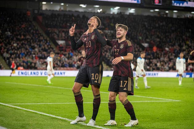 Felix NMecha (10) of Germany celebrates his goal during the International Friendly, Länderspiel, Nationalmannschaft match between England U-21 and Germany U-21 at Bramall Lane, Sheffield, England on 27 September 2022. Copyright: xSimonxHallx 33490014