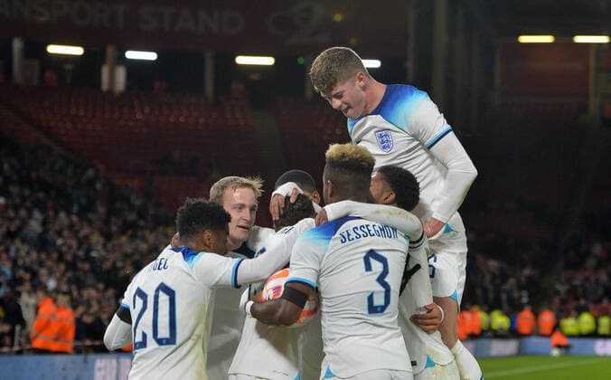 Celebrations after Cole Palmer (Manchester City) of England U21, U 21 goal makes it 3-1 during the International Friendly, L?nderspiel, Nationalmannschaft match between England U21 and Germany U21 at Bramall Lane, Sheffield, England on 27 September 2022. Copyright: xAndyxRowlandx PMI-5193-0058