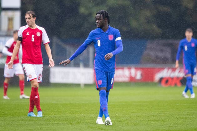 Denmark U19 v England U19, UEFA U19 Championship qualifier, Hobro, Denmark Hobro, Denmark. 27th, September 2022. Darko Gyabi (8) of England seen during the UEFA U19 Championship qualifier between Denmark and England at DS Arena in Hobro. Hobro Denmark  Copyright: xGonzalesxPhoto BalazsxPopalx