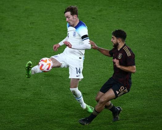 Mandatory Credit: Photo by Kieran Riley JMP Shutterstock (13424664z) James Garner of England U21, U 21 pictured with the ball England U21 v Germany U21, UK - 27 Sep 2022 Editorial use only England U21 v Germany U21, UK - 27 Sep 2022 Editorial use only  Copyright: xKieranxRiley JMP Shutterstockx 13424664z