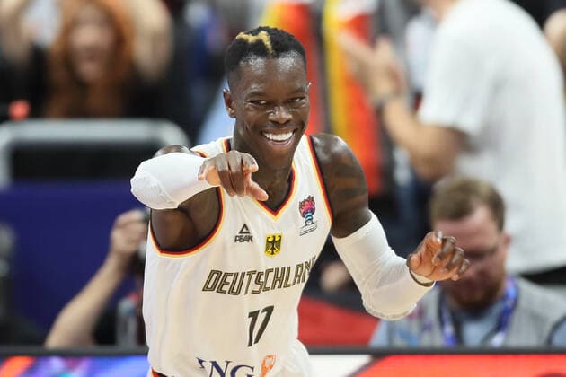 POLAND vs GERMANY DENNIS SCHRODER Denis Sreder kosarkas reprezentacije Nemacke na utakmici za trece mesto bronzana medalja FIBA Evropskog prvenstva protiv Poljske u Mercedes Benc areni, Berlin 18.09.2022. godine Foto: Kosarka, Poljska, FIBA Evropsko prvenstvo, NemackaBASKETBALL, FIBA European Championship, EM, Europameisterschaft GERMANY POLAND Berlin Mercedes Benz arena Germany Copyright: xMarkoxMetlasx xMNxPRESSxPHOTOx