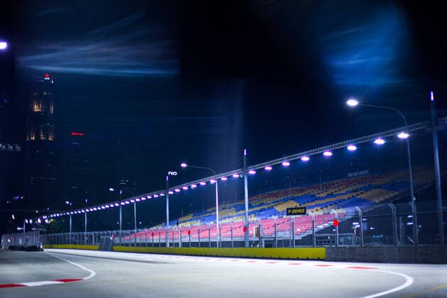 illustration track, piste by night during the Formula 1 Singapore Airlines Singapore Grand Prix 2022, 17th round of the 2022 FIA Formula One World Championship, WM, Weltmeisterschaft from September 30 to October 02, 2022 on the Marina Bay Street Circuit, in Singapore - F1 - SINGAPORE GRAND PRIX 2022 DPPI Panoramic  00122039_AV6_1664