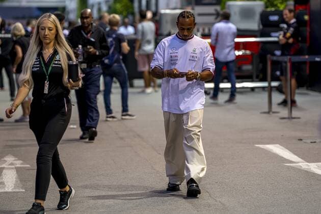 Singapore - 29-09-2022, Marina Bay, Lewis Hamilton at the Formula 1 Singapore Grand Prix, Formula 1 Singapore Grand Prix Thursday  x18560361x Copyright: