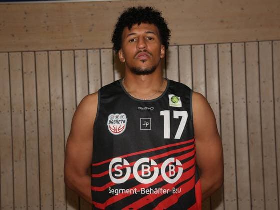 Mubarak Salami SBB Baskets Wolmirstedt,17, Barmer 2.Basketball-Bundesliga ProB Nord Portraittermin Saison 2022-2023 offizieller Fototermin SBB Baskets Wolmirstedt in Halle Der Freundschaft Wolmirstedt