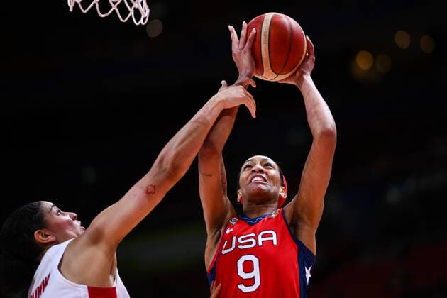 BASKETBALL CANADA USA, A Ja Wilson of the USA shoots during the 2022 FIBA Women s Basketball World Cup Semi Final 1 match between Canada and the USA at Qudos Bank Arena in Sydney, Friday, September 30, 2022. ( NO ARCHIVING, EDITORIAL USE ONLY, NO USE IN BOOKS WITHOUT CONSENT  Copyright: xJAMESxGOURLEYx 20220930001709534209