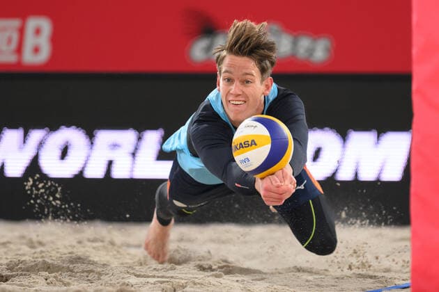 Sport Themen der Woche KW39 Beach Pro Tour - Elite 16, Paris, 30.09.2022 Leon Luini (NED); Beach Pro Tour - Elite 16, am 30.09.2022 *** Beach Pro Tour Elite 16, Paris, 30 09 2022 Leon Luini NED Beach Pro Tour Elite 16, on 30 09 2022 Copyright: xBEAUTIFULxSPORTS PeterxWeberx