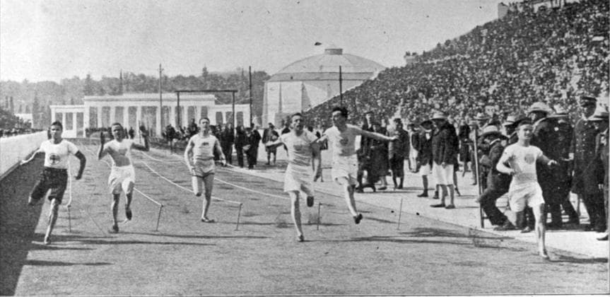 ARKIV 1906 - 100-metersfinalen vid OS I Aten 1906. Vinner gör amerikanen Archie Hahn längst till höger. ATEN GREKLAND PB-KOD:194 x194x Copyright: xPRESSENSxBILDx 1906 OS-HISTORIA