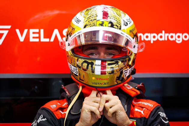 LECLERC Charles (mco), Scuderia Ferrari F1-75, portrait during the Formula 1 Singapore Airlines Singapore Grand Prix 2022, 17th round of the 2022 FIA Formula One World Championship, WM, Weltmeisterschaft from September 30 to October 02, 2022 on the Marina Bay Street Circuit, in Singapore - F1 - SINGAPORE GRAND PRIX 2022 DPPI Panoramic  20220930_GOOD0855