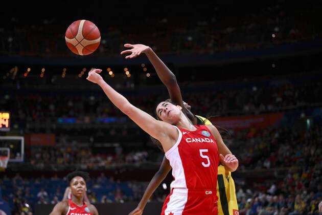 BASKETBALL WOMENS WORLD CUP 3RD, Kia Nurse of Canada in action during the 2022 FIBA Women s Basketball World Cup 3rd Place match between Australia and Canada at Qudos Bank Arena in Sydney, Saturday, October 1, 2022. ( NO ARCHIVING, EDITORIAL USE ONLY, NO USE IN BOOKS WITHOUT CONSENT SYDNEY NEW SOUTH WALES AUSTRALIA  Copyright: xJAMESxGOURLEYx 20221001001709921205