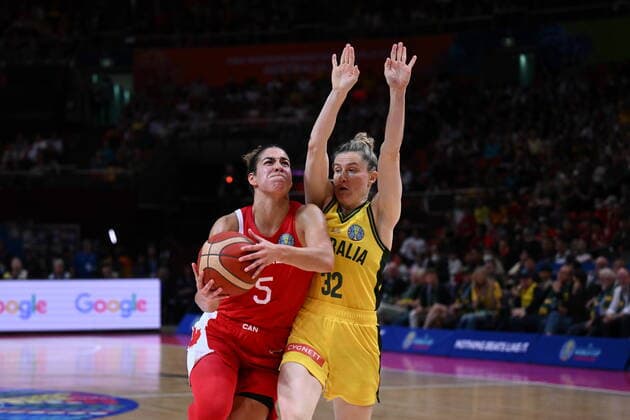 BASKETBALL WOMENS WORLD CUP 3RD, during the 2022 FIBA Women s Basketball World Cup 3rd Place match between Australia and Canada at Qudos Bank Arena in Sydney, Saturday, October 1, 2022. ( NO ARCHIVING, EDITORIAL USE ONLY, NO USE IN BOOKS WITHOUT CONSENT SYDNEY NEW SOUTH WALES AUSTRALIA  Copyright: xJAMESxGOURLEYx 20221001001709922420