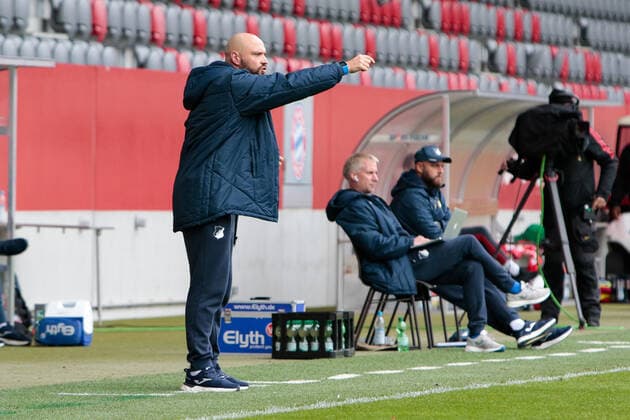 A-Junioren Bundesliga Sued Suedwest FC Bayern Muenchen U19 - TSG Hoffenheim U19 01.10.2022 TSG Trainer Stephan LERCH in Aktion