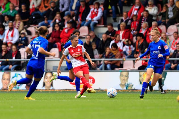 Flyeralarm Frauen Bundesliga 2022-2023, 1. FC Köln - 1. FFC Turbine Potsdam Manjou Wilde (FC, 7) Köln Franz-Kremer-Stadion, Rasenplatz NRW Deutschland