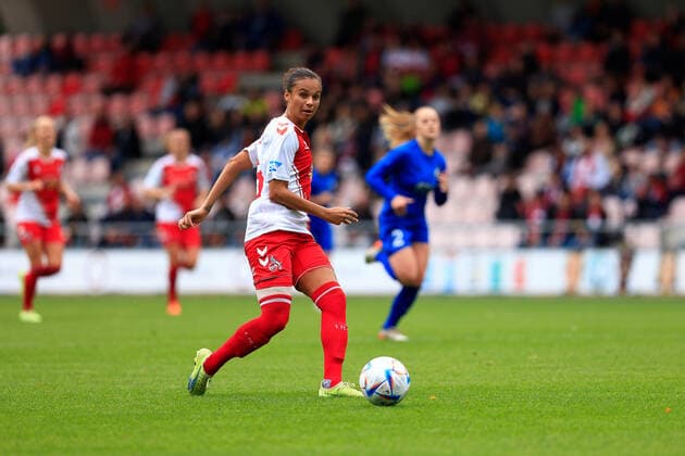 Flyeralarm Frauen Bundesliga 2022-2023, 1. FC Köln - 1. FFC Turbine Potsdam Genessee Puntigam (FC, 13) Köln Franz-Kremer-Stadion, Rasenplatz NRW Deutschland