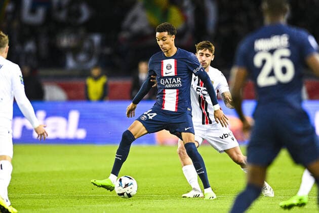 Hugo Ekitike (PSG) FOOTBALL : PSG vs Nice - Ligue1 Uber Eats - 01 10 2002 JBAutissier Panoramic 