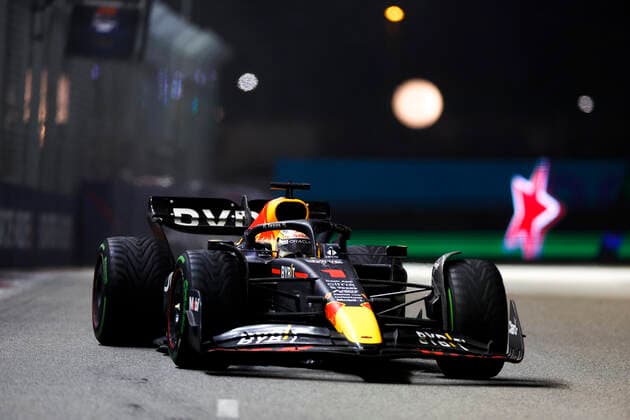 1 Max Verstappen (NLD, Oracle Red Bull Racing), F1 Grand Prix of Singapore at Marina Bay Street Circuit on October 2, 2022 in Singapore, Singapore. (Photo by HOCH ZWEI) Singapore Singapore